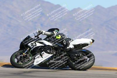 media/Oct-20-2024-CVMA (Sun) [[d4a3dff211]]/Race 16-Formula Middleweight/